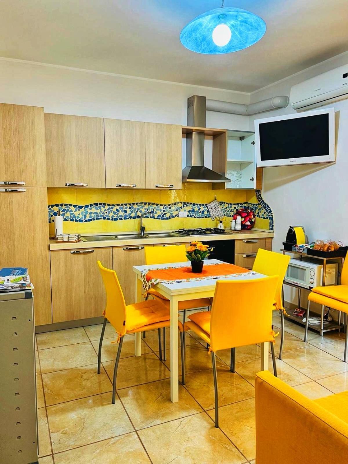Andrea House Apartment Lecce Bagian luar foto
